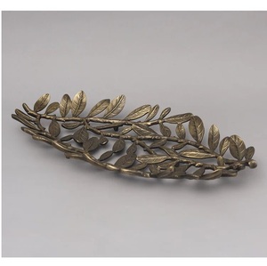 Top Quality Aluminum Dinnerware <b>Serving</b> <b>Tray</b> for Ramadan and Weddings Center Table Decor Metal <b>Tray</b> - Product Image 2