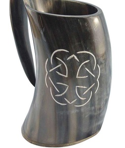 Tasse en corne de buffle naturelle Tasse Viking à boire et à bière Qualité chaude avec poignée en bois Agate la plus vendue - Product Image 4