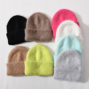 Nouveau design du fabricant OEM Logo personnalisé Bonnet tricoté Fourrure Fuzzy Mohair Chapeau d'hiver avec motif de caractère Streetwear hip-hop - Product Image 6