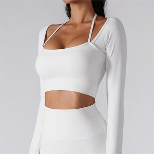 ชุดออกกำลังกายของผู้หญิงเสื้อยืดแขนยาวพองเปิดนิ้วโป้งแบบสั่งทำสำหรับชุดฟิตเนส - Product Image 4