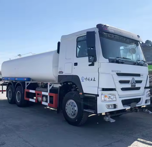 Nouvelle offre promotionnelle pour les camions citernes à carburant 10 roues en acier 5000 litres Carb0n Gas 6x4 Tankers - Product Image 3