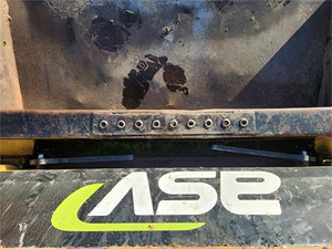 2020 ASV รถตัก RT25 POSI-TRACK มีประสิทธิภาพสูงที่ได้รับการรับรองจาก EPA รถลื่นไถลและใช้งานง่าย - Product Image 3