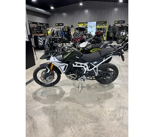 Prix abordable pour la nouvelle moto Triumph Tigers <span class=keywords><strong>900</strong></span> <span class=keywords><strong>Rally</strong></span> <span class=keywords><strong>Pro</strong></span> Adventure 2025, prête pour l'expédition mondiale - Product Image 2