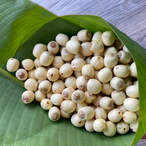 ถั่วดอกบัวอบแห้งคุณภาพพรีเมี่ยมจากเวียดนาม - Product Image 1