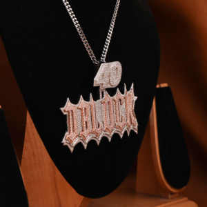 Personnalisé 40 DBLOCK Lettres Nom Moissanite Pendentif Fabriqué à la main Glow in Iced Hip Hop Style pour les fêtes et les cadeaux - Product Image 4