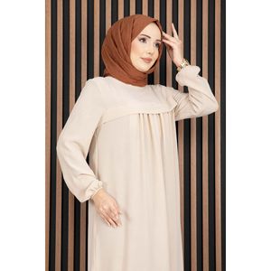 Robe Hijab en Crêpe Beige, Design Simple, Coupe Droite et Taille Empire - Product Image 2