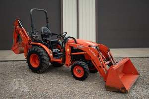 Utilizado para tractor de ruedas KUBOTA B2601HSD - Product Image 5