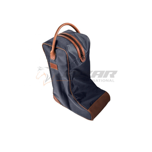 Sac à bottes multifonctionnel avec bandoulière rembourrée Fentes à bottes séparées Coque extérieure durable et style équestre élégant - Product Image 1