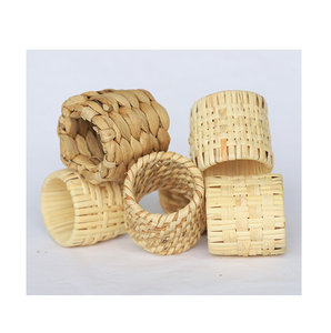 Porte-ronds de serviette pas cher prix rond de serviette en rotin naturel lot de 4 pièces tailles personnalisées fait à la main prix de gros - Product Image 5