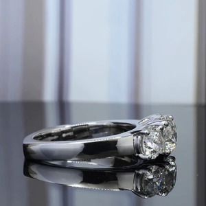 En gros, Ensemble de bagues de mariage et de fiançailles chrétiennes hip-hop en argent sterling 925 avec moissanite certifiée IGI taille poire et sertissage à griffes - Product Image 6