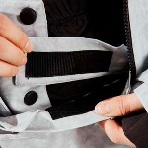 ชุดสกีคุณภาพสูงแบบสั่งทำพิเศษ ระบายอากาศได้ดี เสื้อแจ็คเก็ตกันหิมะอุ่น กันน้ำและกันลม ชุดสกี 10,000 มม. ตะเข็บแบบเทป สำหรับผู้ใหญ่ทุกเพศ - Product Image 6