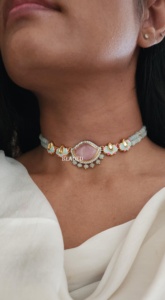 Conjunto de joyería Lotus Minimal Wear con cuentas de ágata, collar y pendientes modernos ligeros para mujer, Ideal para uso diario y de oficina - Product Image 3