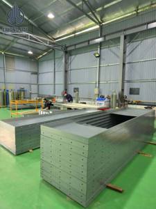 Services de pliage et d'usinage CNC de précision de haute qualité pour la fabrication de tôles de pièces en acier inoxydable - Product Image 3