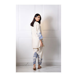 Meilleur design de robe de soirée 3 pièces brodée à la main/Robes pakistanaises décontractées pour femmes nouveau style à vendre - Product Image 4