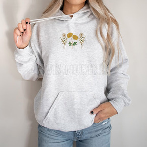 เสื้อฮู้ดปักลายสำหรับผู้หญิงจากผู้ผลิตปากีสถาน - Product Image 1