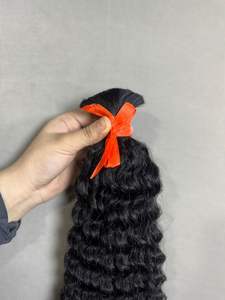 Paquets de cheveux humains indiens Remy de luxe à double cuticule complète tirés de jeunes donneurs crépus bouclés à textures droites à vagues profondes - Product Image 5