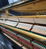 Piano Vertical Yamaha U3G de 88 Teclas, Hecho en Japón, de Segunda Mano, Mecánico, en Venta, Excelente Calidad de Sonido