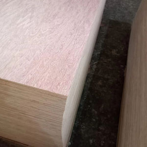 Contrachapado Comercial con Núcleo de Eucalipto y Cara de Acacia, Diseño Bintangor Okoume y 1 Año de Garantía para Uso en Apartamentos - Product Image 1