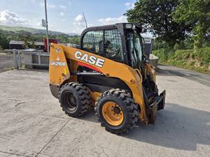 High Performance SR210B <b>Skid</b> <b>Steer</b> Loader Original Front Loader with High Quality Bearing Low Cost and Fast Delivery <b>for</b> <b>Sale</b> - Product Image 6