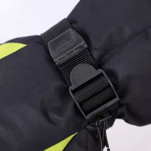 Guantes de esquí deportivos para hombres y mujeres de la mejor calidad de nuevo diseño, guante impermeable aislado transpirable cálido para amantes del esquí - Product Image 2