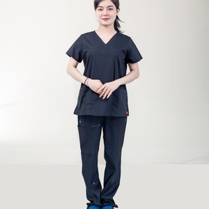 Conjunto médico de alta calidad y barato para hombres y mujeres, envoltura almacenada en una bolsa de polietileno, fabricado en Vietnam - Product Image 2