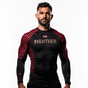 Rash Guards personnalisés MMA Workout Training Gear Fournisseur en gros de vêtements sublimés pour la salle de sport et les sports de combat - Product Image 2