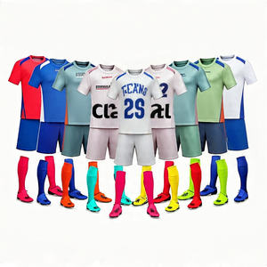 Vente en gros Maillot de football Conception personnalisée Maillot de football d'entraînement d'équipe sportive Ensemble complet d'uniformes de football pour hommes et femmes avec chaussettes - Product Image 5