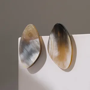 ต่างหูเขาควายขัดคุณภาพสูงสไตล์โบราณของผู้หญิงชุดปาร์ตี้แฟชั่นสัตว์หรูหราตกแต่งธีมเรขาคณิต - Product Image 1