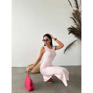 Robe ottoman rayée respirante en tissu Lycra à taille naturelle - Product Image 2