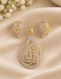Parure Collier et Boucles d'Oreilles TISHYA DIAMOND Plaqué Or, Zircon Brillant Taillé en Forme de Fleur, 0,3m, Bijoux Ethniques de Mariage pour Femme - Product Image 3