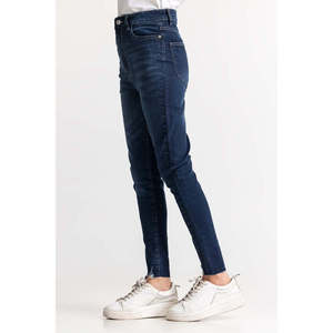 Jean en denim bleu foncé taille haute basique WM-JNS-SS24-003 – Élément de mode simple - Product Image 3