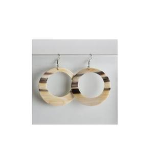 Pendiente de cuerno de diseño de lujo de estilos superiores, venta al por mayor, nuevo diseño de joyería de moda, pendiente de cuerno de buey con logotipo, tamaño personalizado - Product Image 4