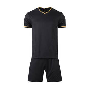 Ensemble d'uniformes de football d'équipe personnalisé unisexe, séchage rapide, 100% polyester, maillot et short, OEM ODM, vente en gros de kits sportifs - Product Image 1