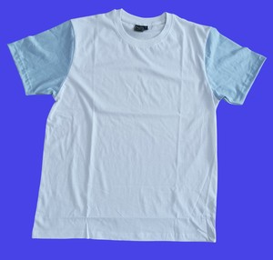 Camiseta de Manga Corta Lisa al por Mayor de 180 Gramos con Contraste de Color Sólido, 100% Algodón Puro, Impresión de Logotipo Personalizado para Hombre, Camisetas Lisas - Product Image 1