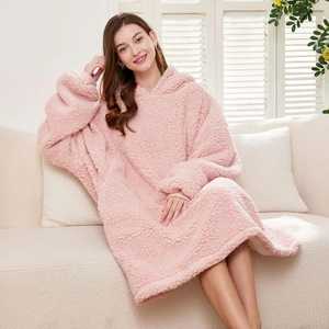 Sudadera Cálida de Invierno, Ropa de Dormir Larga, Ropa de Casa para Adultos, Sudadera con Capucha de Franela Gruesa, Manta Usable con Peso Extra Grande - Product Image 1