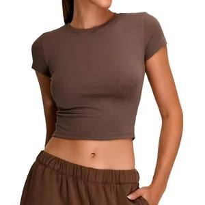 Vente en gros de basique blanc à manches courtes haut court pour les femmes coupe ajustée t-shirt athlétique pour le yoga, la gym et l'entraînement commandes OEM - Product Image 3