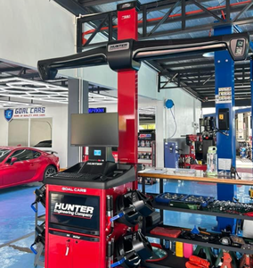 เครื่องตั้งศูนย์ล้อ 3 มิติ รุ่น Original Hunter – ระบบตั้งศูนย์รถยนต์อัตโนมัติแบบคอมพิวเตอร์ สำหรับร้านซ่อมรถยนต์ พร้อมจำหน่าย - Product Image 1