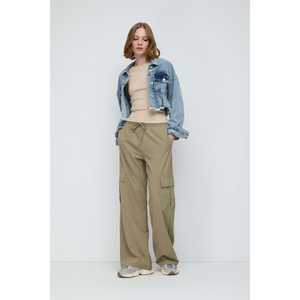 Collection de pantalons pour femmes - Product Image 4