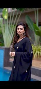 Nouvelle robe noire de créateur avec robe de soirée de mariage noire élégante Dupatta idéale pour les fêtes de mariage et les réceptions - Product Image 3