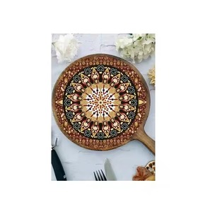 Bandejas cuadradas de madera hechas a mano para servir con patrones impresos de esmalte vibrante para comedor de hotel y restaurante - Product Image 6