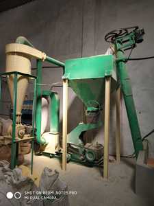 Máquina pulverizadora industrial eficiente de alto rendimiento para procesamiento de alimentos Granos Equipo de molienda industrial - Product Image 2