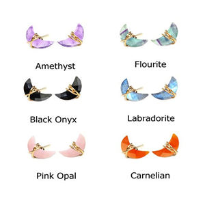 Pendientes de Plata con Forma de Media Luna de Labradorita Natural, Joyería Hecha a Mano para Uso Diario - Product Image 4