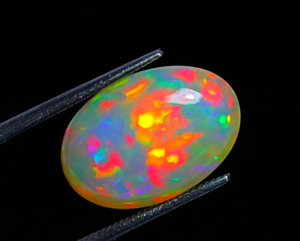 Cabochon précieux de pierres précieuses d'opale éthiopienne Multi gemmes d'opale de feu pierre éthiopienne polie de forme ovale pour la fabrication de bijoux - Product Image 1