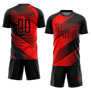 Nouvel arrivage d'uniformes d'entraînement de football pour jeunes ensemble de maillots et shorts de football respirants sublimés personnalisés - Product Image 1