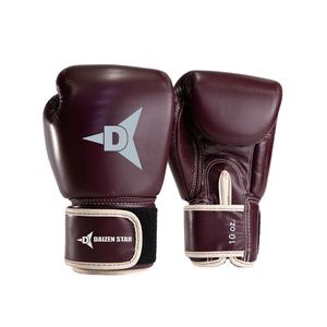 ถุงมือชกมวย DSI International PU ระบายอากาศ ซับเหงื่อ ป้องกันรังสียูวี สายรัดข้อมือปรับได้ พร้อมตะขอเกี่ยว สำหรับฝึกซ้อมสำหรับผู้ใหญ่ - Product Image 1