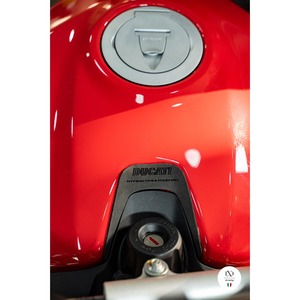 Cover chiave Streetfighter V2 - V3 - Product Image 1