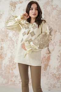 Blusa Bordada Vintage Beige Bohemio de Lino para Mujer, Blusa con Mangas Abullonadas, Corbata con Borlas, Respetuoso con el Medio Ambiente, Hecho en Navidad, Teñido Liso, India - Product Image 2