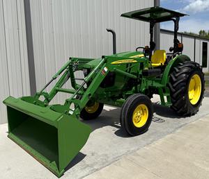 จอห์นดีรี5055E รถแทรกเตอร์พร้อมส่งสำหรับเกษตรกรที่ต้องการอุปกรณ์อเนกประสงค์และแข็งแรง - Product Image 4