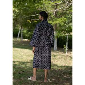 Robe Kimono XL en Pur Coton Style Bohème pour Homme, Peignoir de Luxe Géométrique Unisexe, Coupe Décontractée, Robe de Plage, Vêtement d'Intérieur Estival Doux - Product Image 5