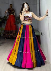 Rayón especial Navratri étnico de alta calidad con Gamthi Work Lehenga Choli mujer fabricante de moda de la India - Product Image 5